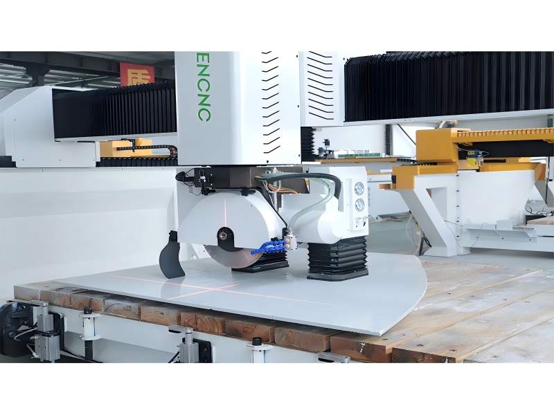 好用的五軸5+1橋切機生產廠家-佳梆數控